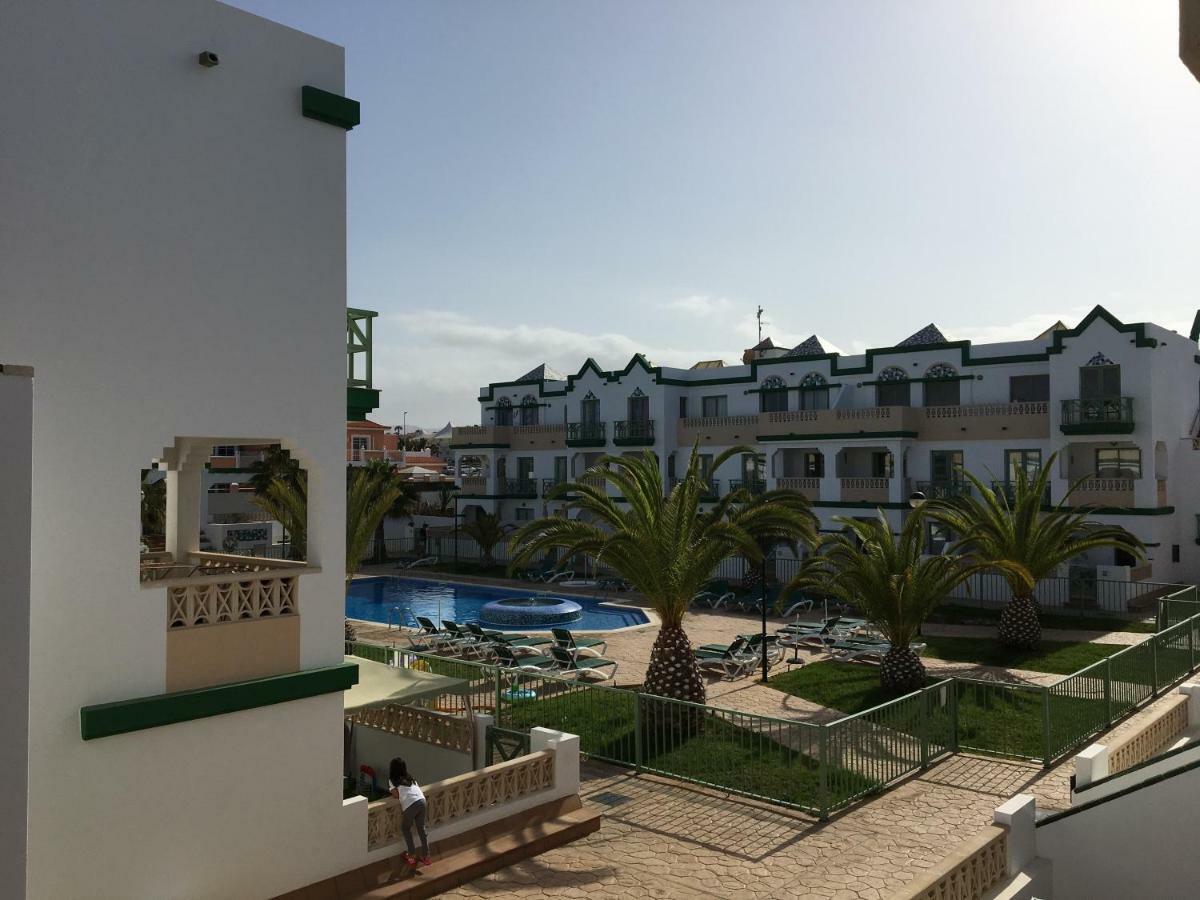 Apartamento Gaudia Caleta De Fuste Luaran gambar